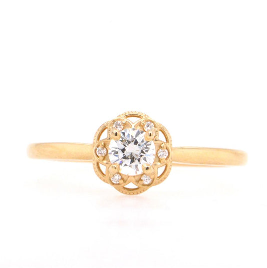 Yellow 14 Karat Engagement Ring Size 7 With Accent Floral Diamond Pattern