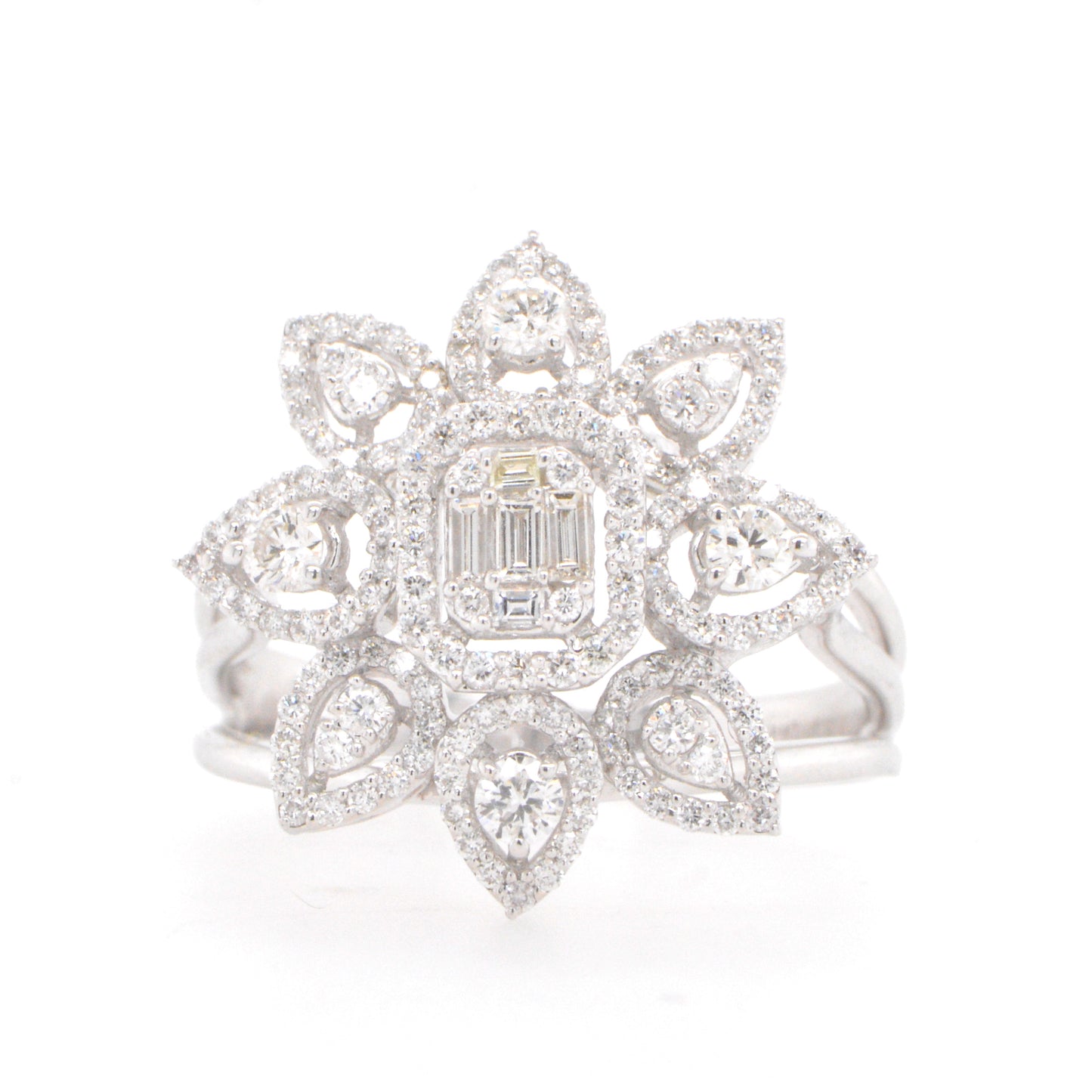14K White Gold Diamond Flower Motif Ring