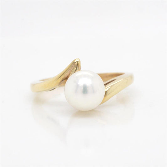 14K Yellow Gold Pearl Ring