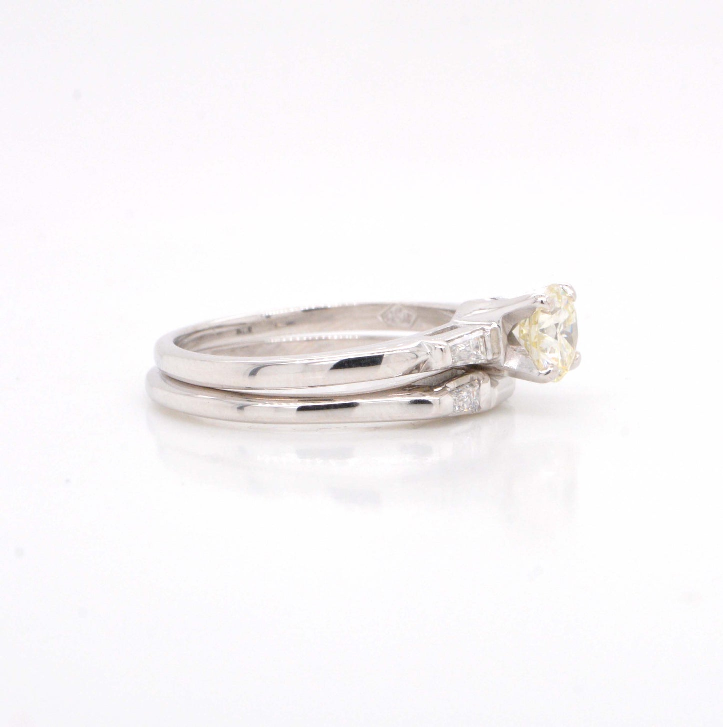 14K White Gold Round Diamond Ring with Baguette Diamonds