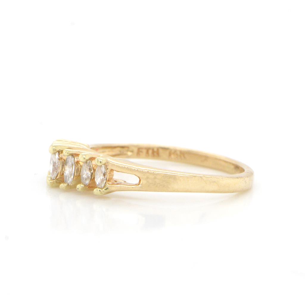 14K Yellow Gold Diamond Ring