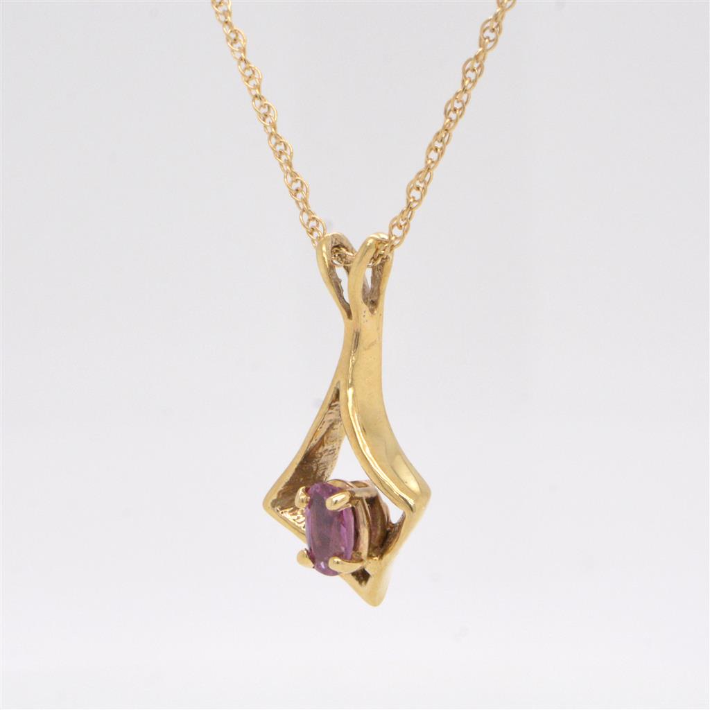 14K Yellow Gold Necklace with a Spinel set in 4 Prongs